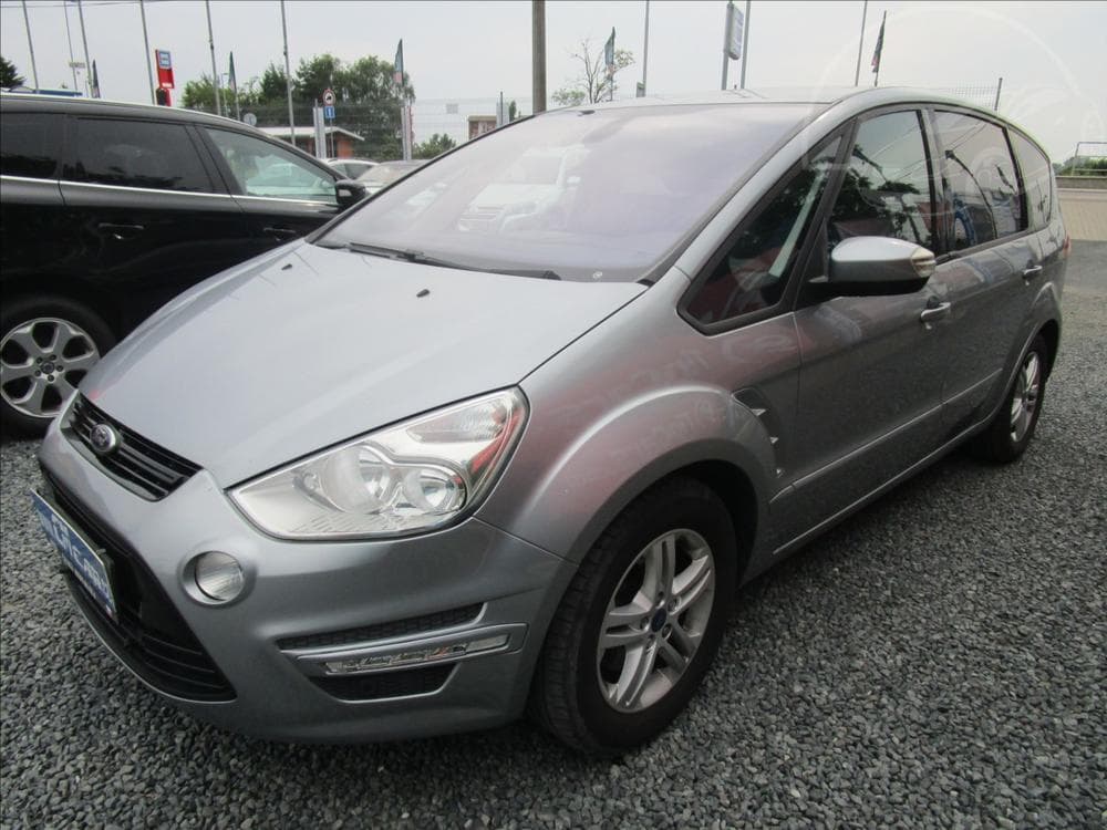 2015 Ford S-MAX