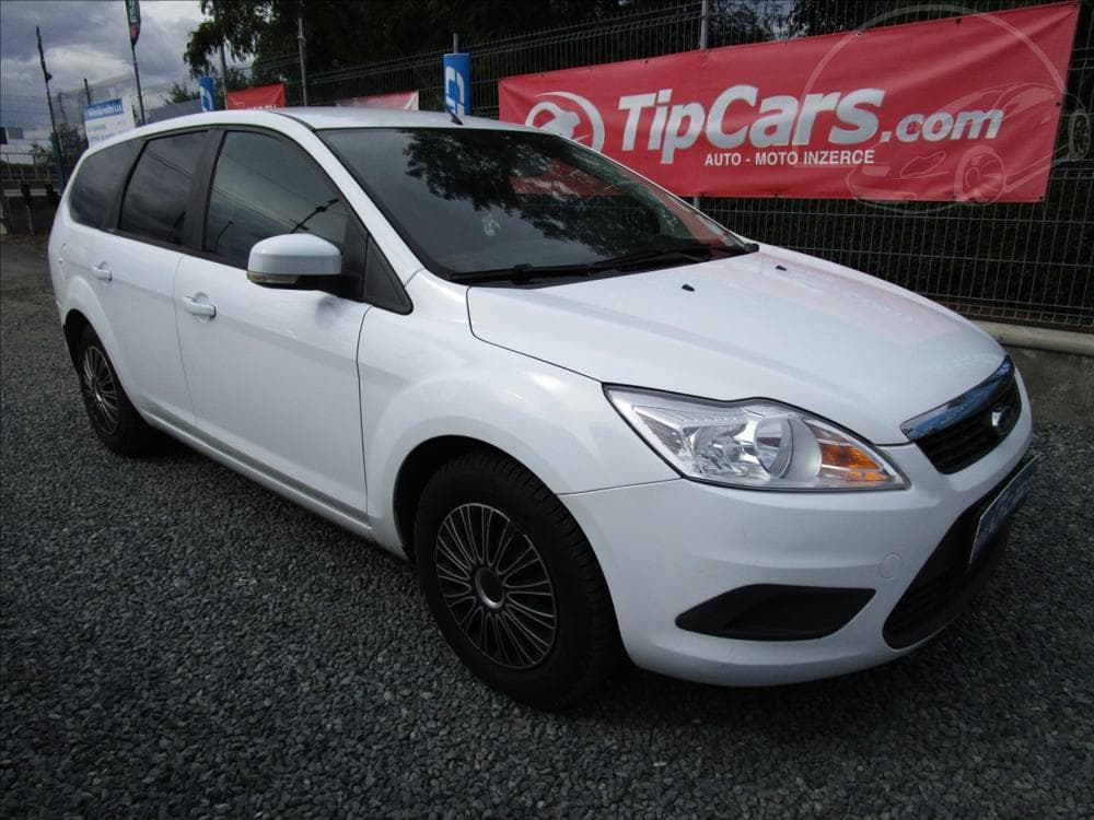 2010 Ford Focus - 7