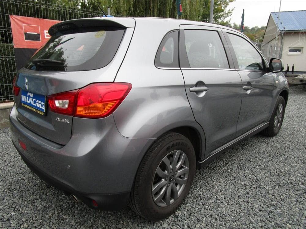 2015 Mitsubishi ASX - 4