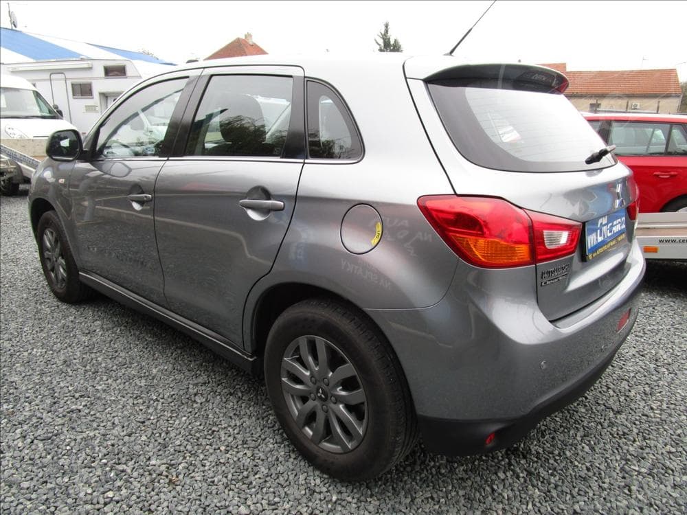 2015 Mitsubishi ASX - 6
