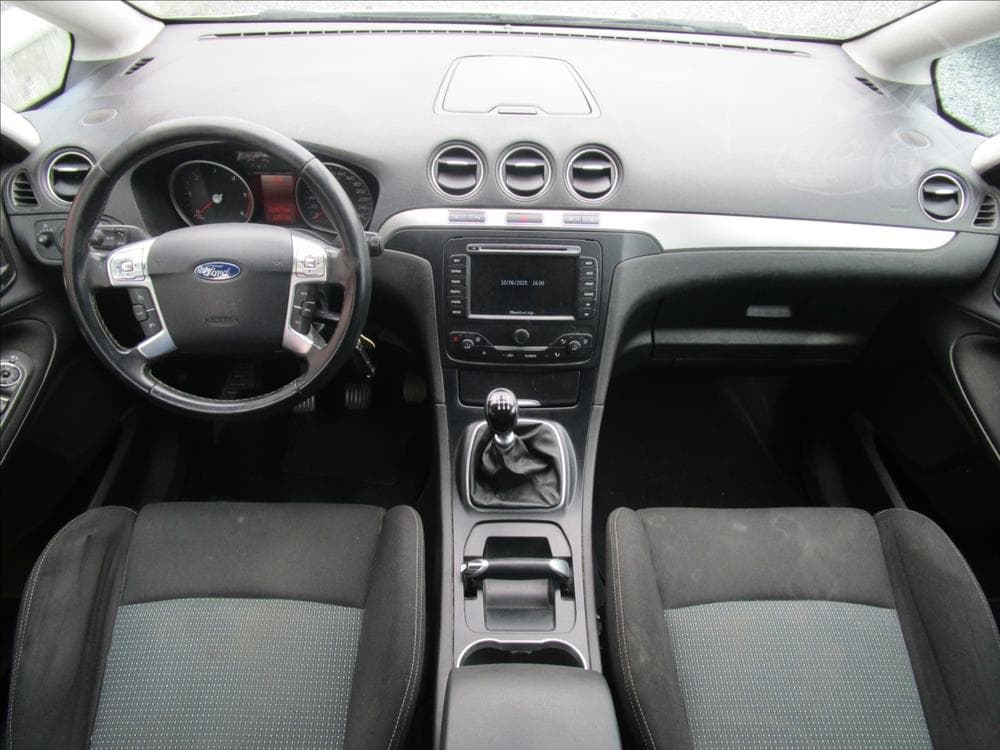 2015 Ford S-MAX - 7