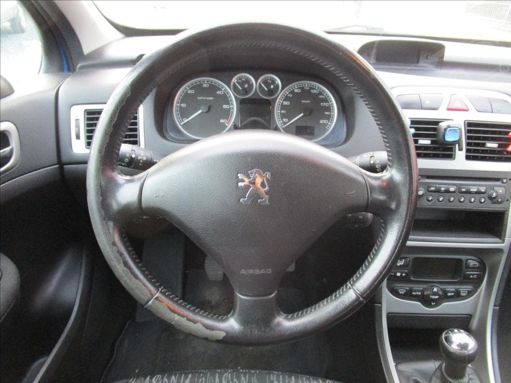 2005 Peugeot 307 - 8