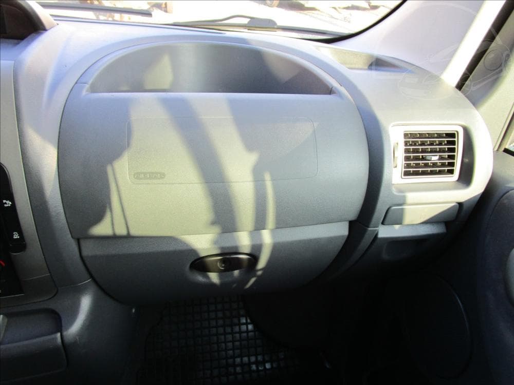 2015 Citroen Jumpy - 11