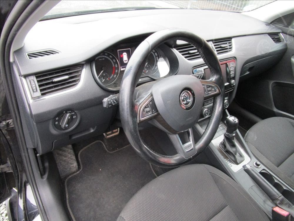 2016 Škoda OCTAVIA - 23