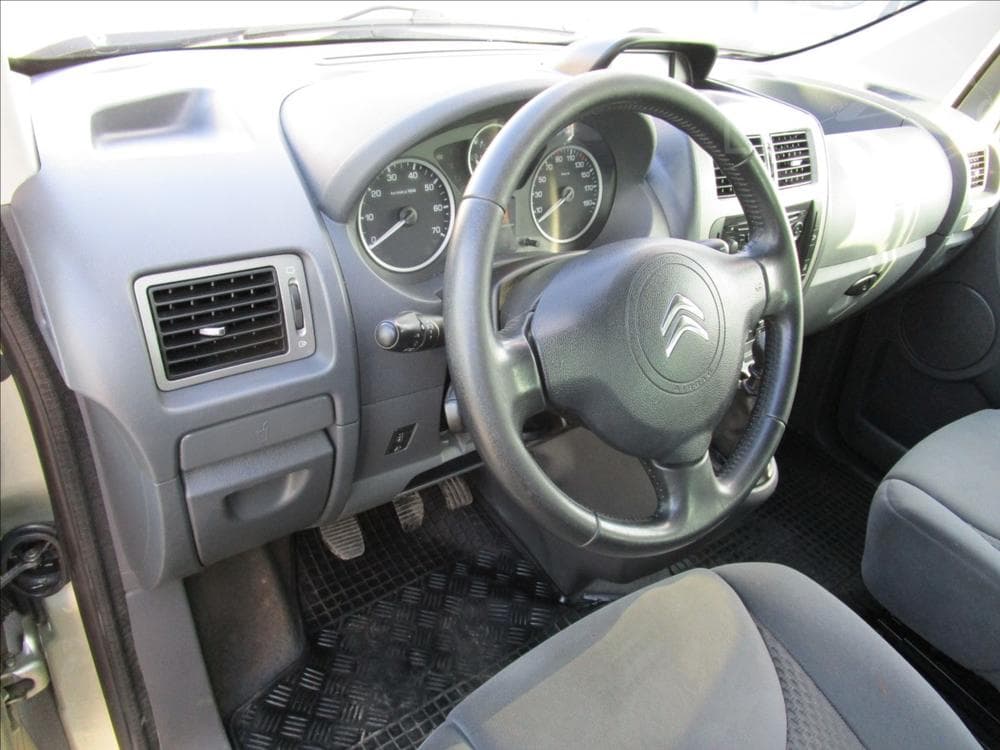 2015 Citroen Jumpy - 12