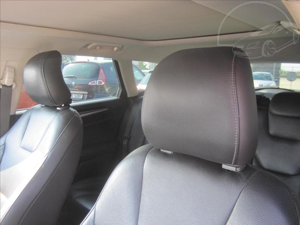 2016 Ford MONDEO - 13