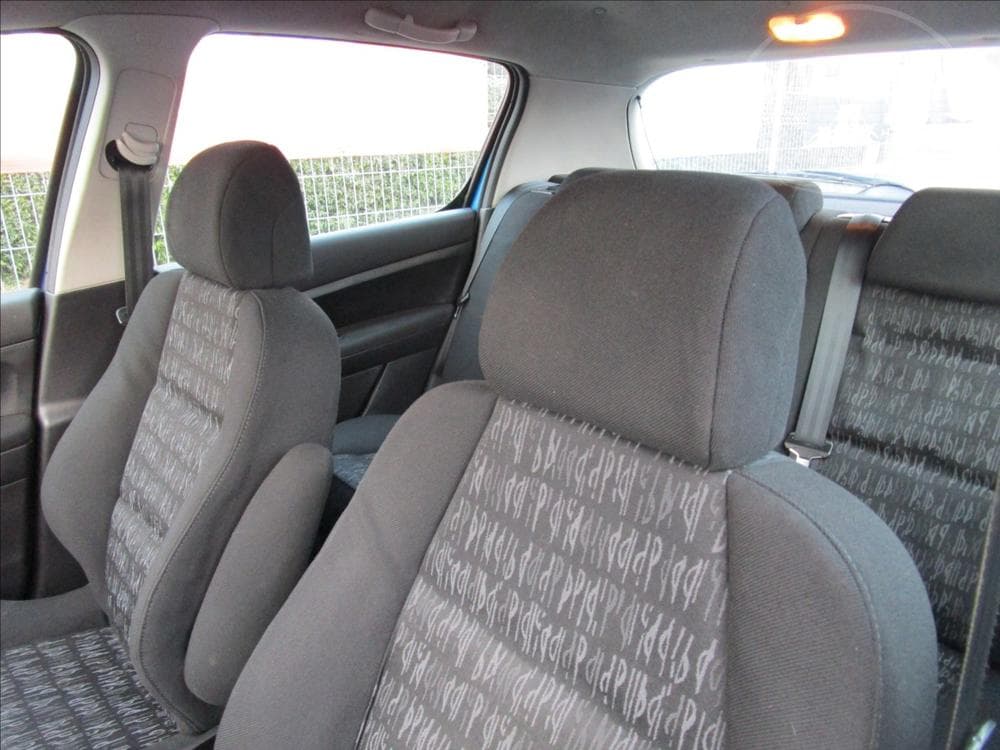 2005 Peugeot 307 - 13