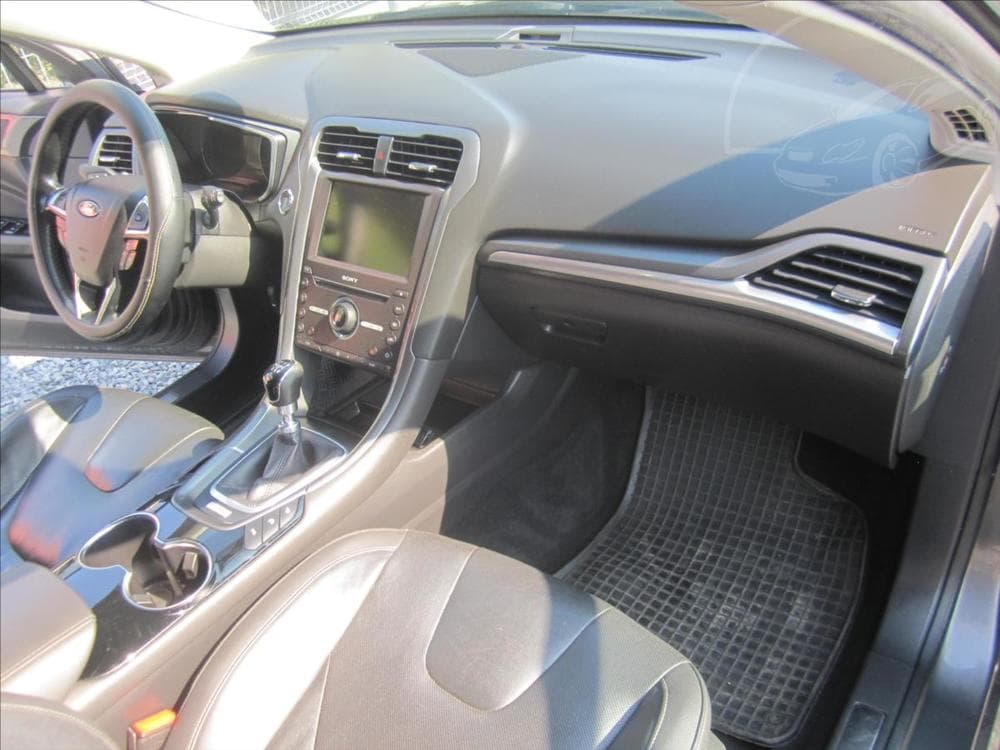 2016 Ford MONDEO - 15