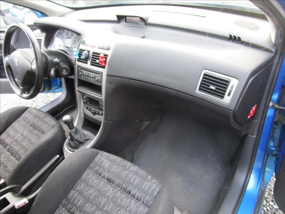 2005 Peugeot 307 - 15