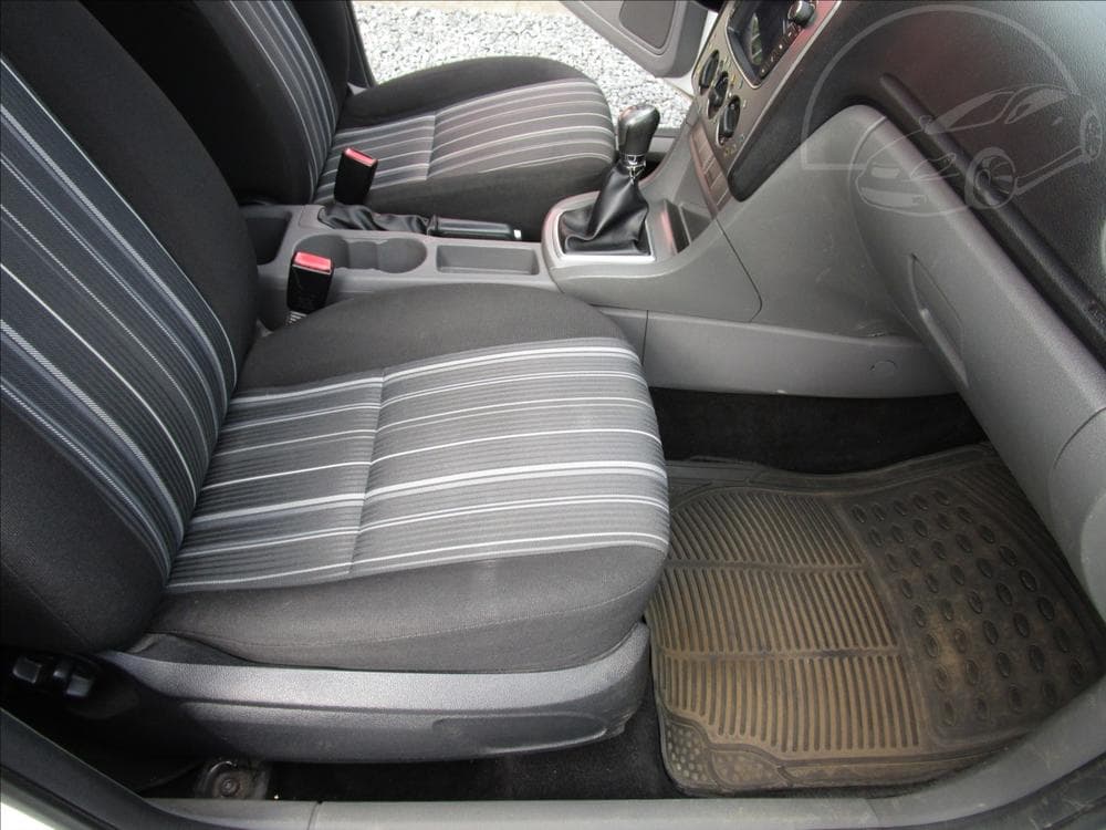 2010 Ford Focus - 46