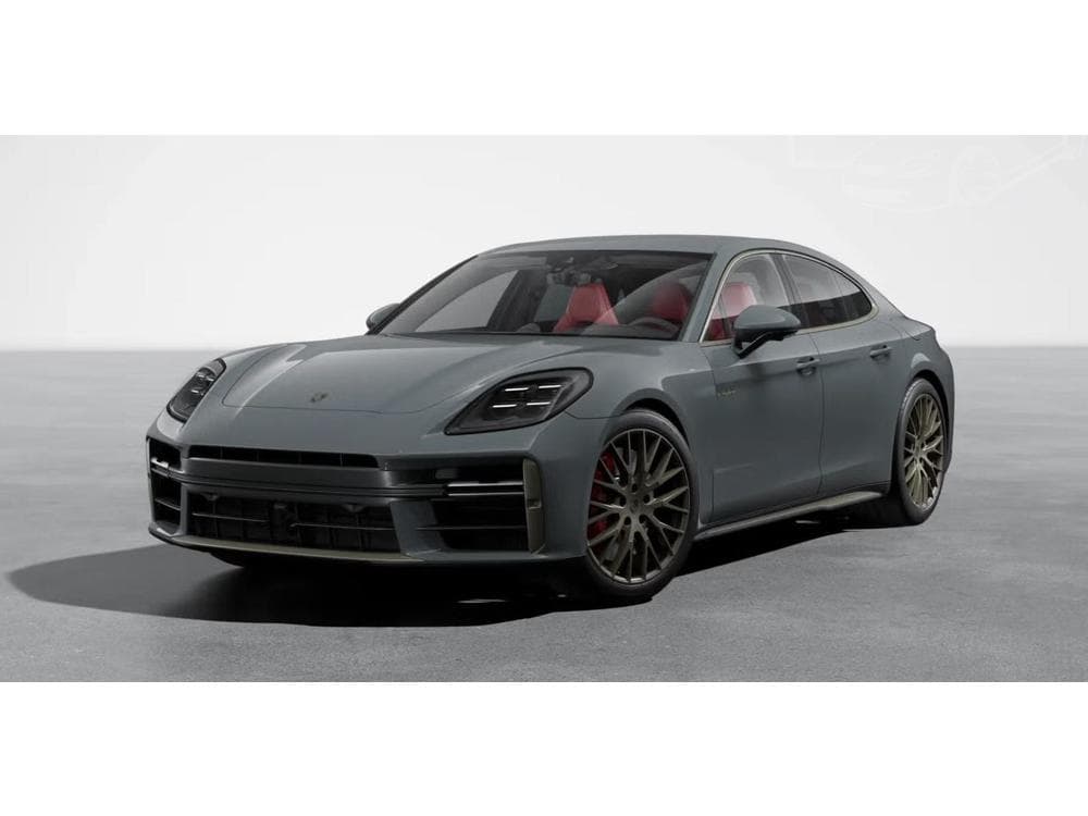 2025 Porsche PANAMERA
