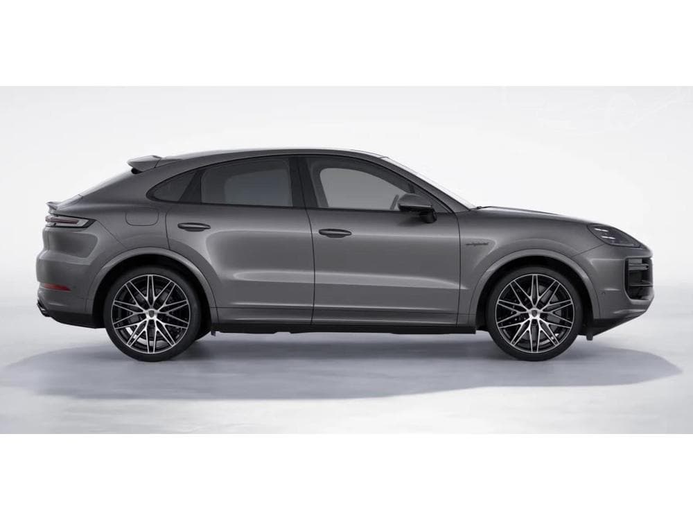 2025 Porsche Cayenne - 6