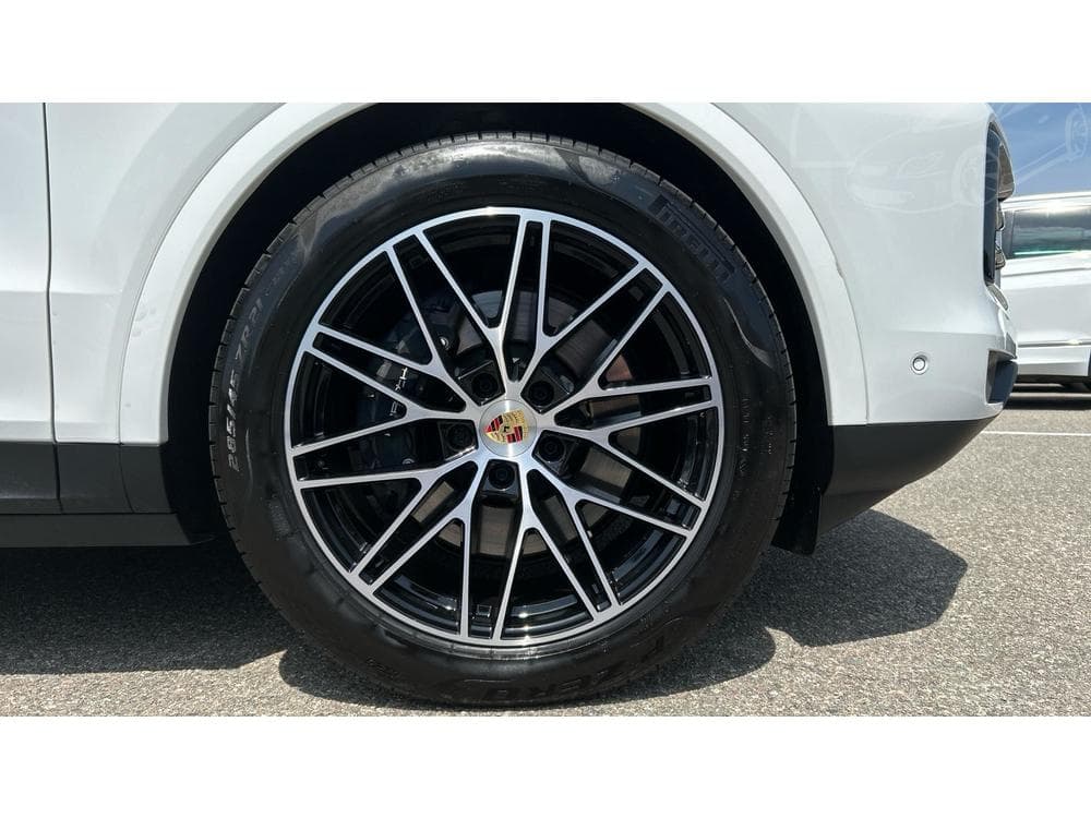 2024 Porsche CAYENNE - 28