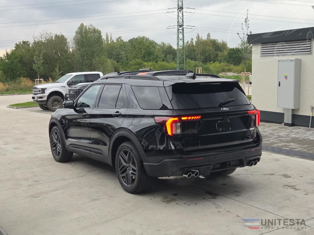 2026 Ford EXPLORER - 11