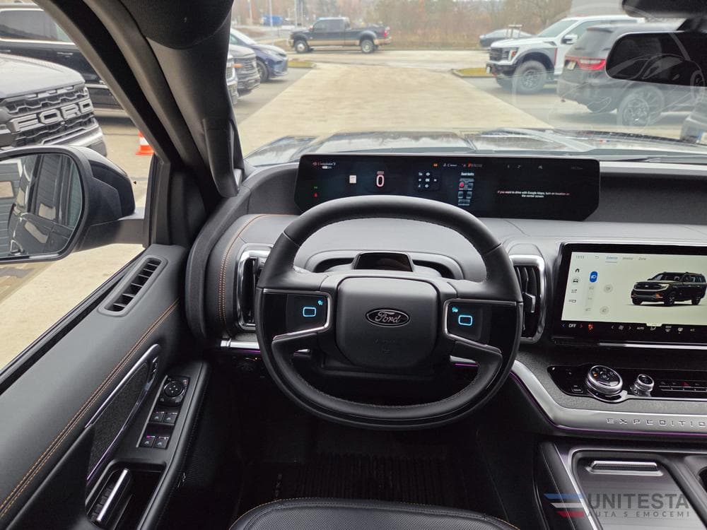 2025 Ford EXPEDITION - 34