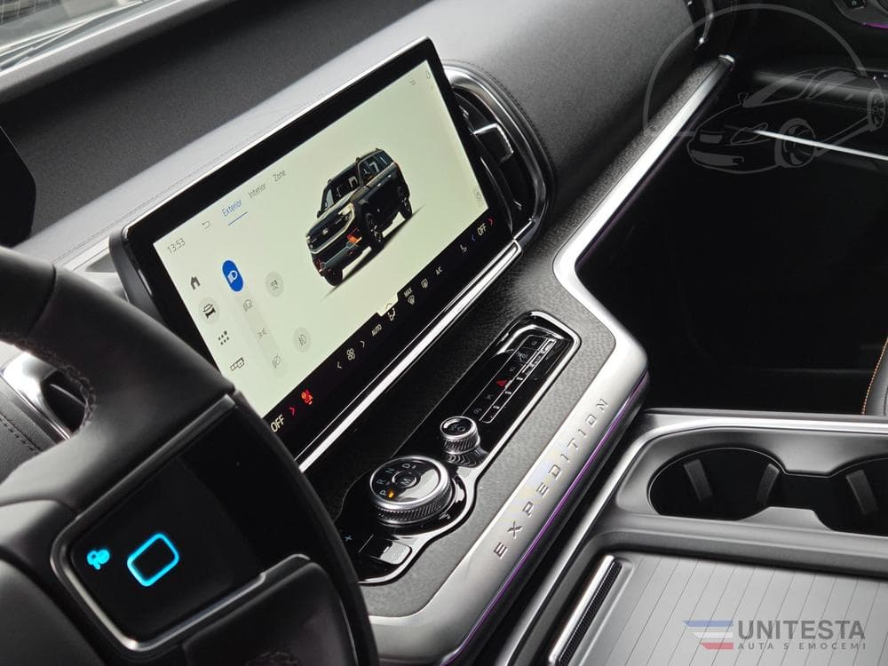 2025 Ford EXPEDITION - 37