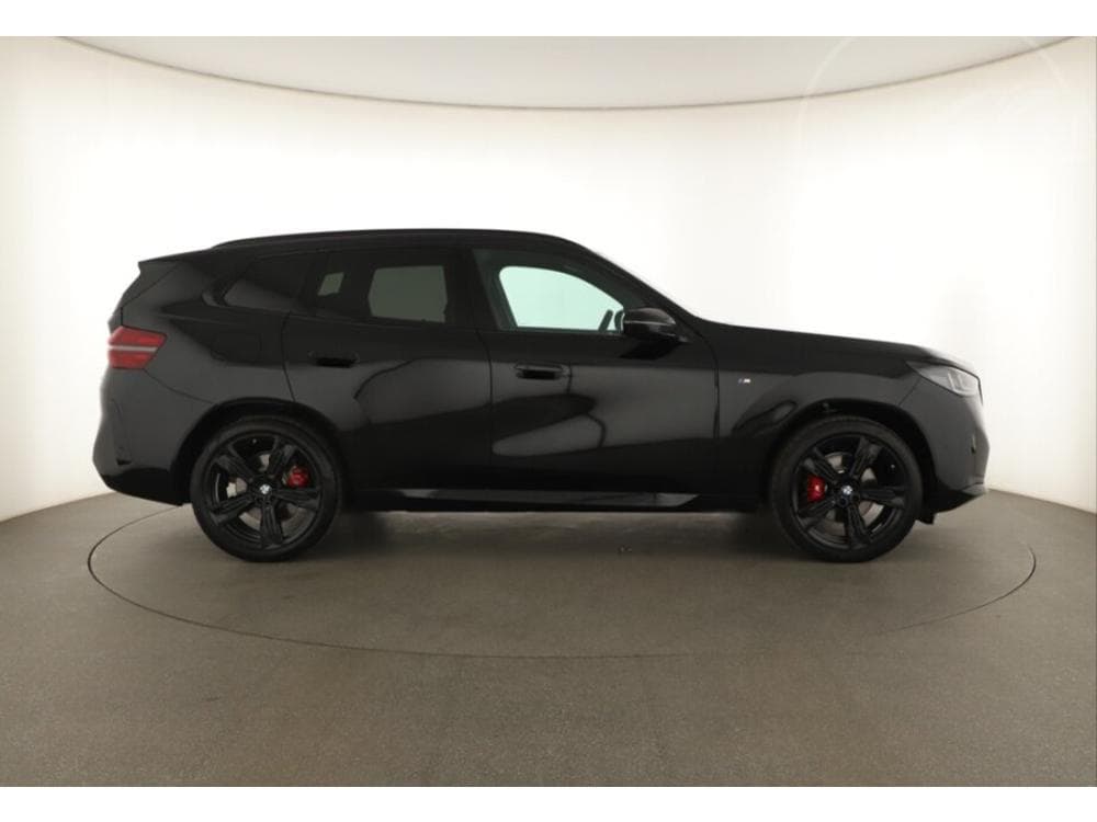 2025 BMW X3 - 16