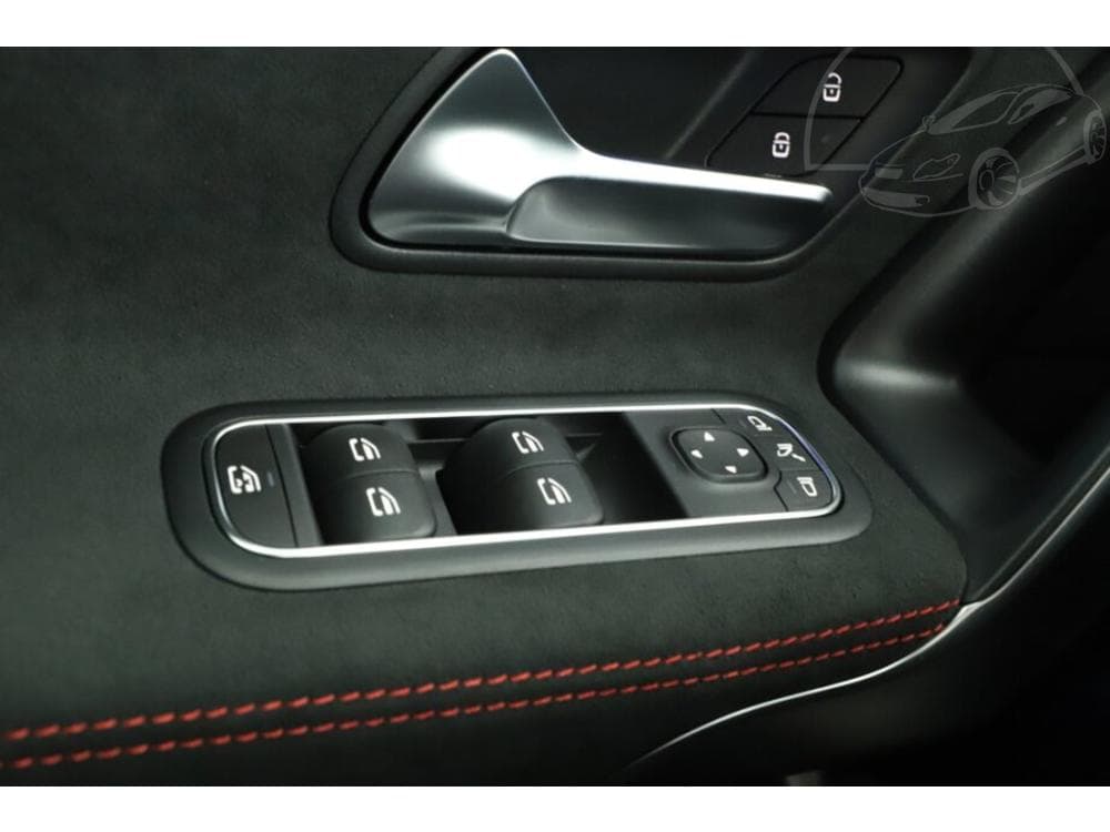 2025 Mercedes-Benz CLA - 19