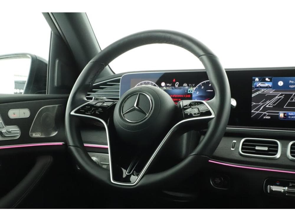 2025 Mercedes-Benz GLE - 22
