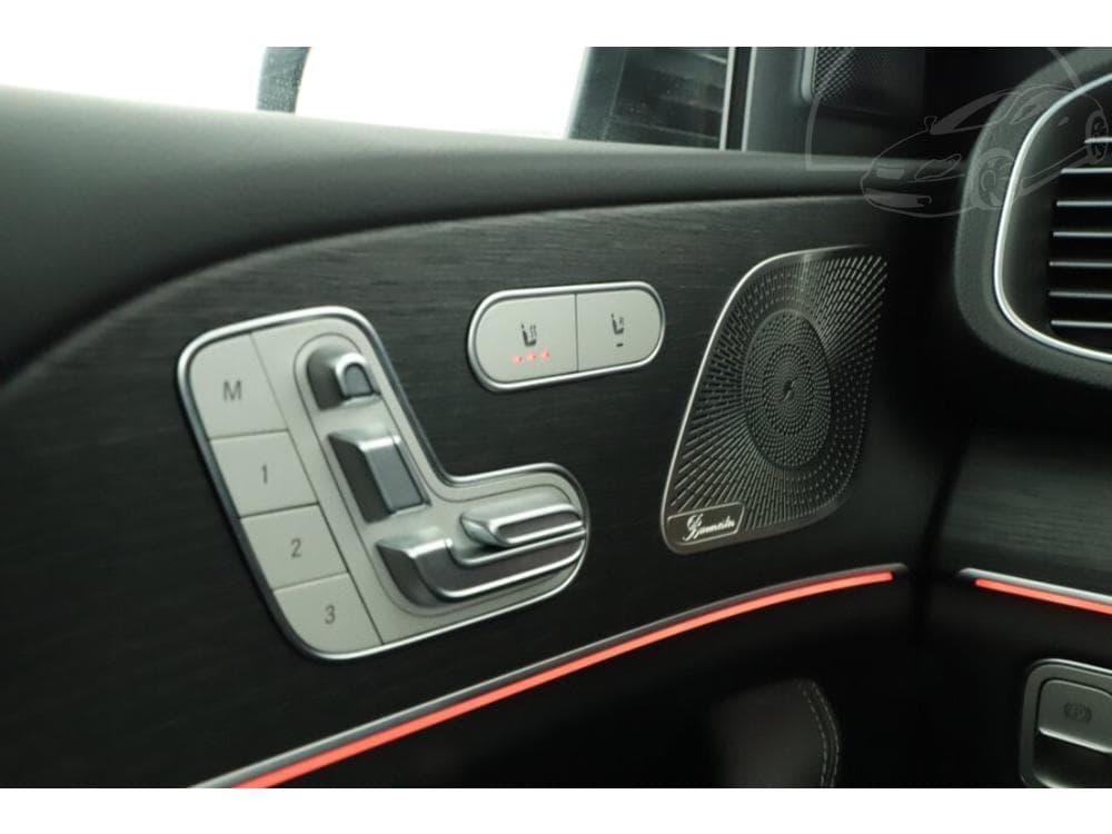 2025 Mercedes-Benz GLE - 34