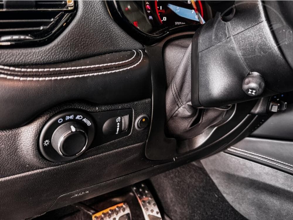 2022 Dodge DURANGO - 40