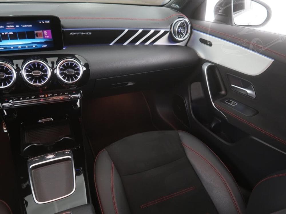 2023 Mercedes-Benz CLA - 22