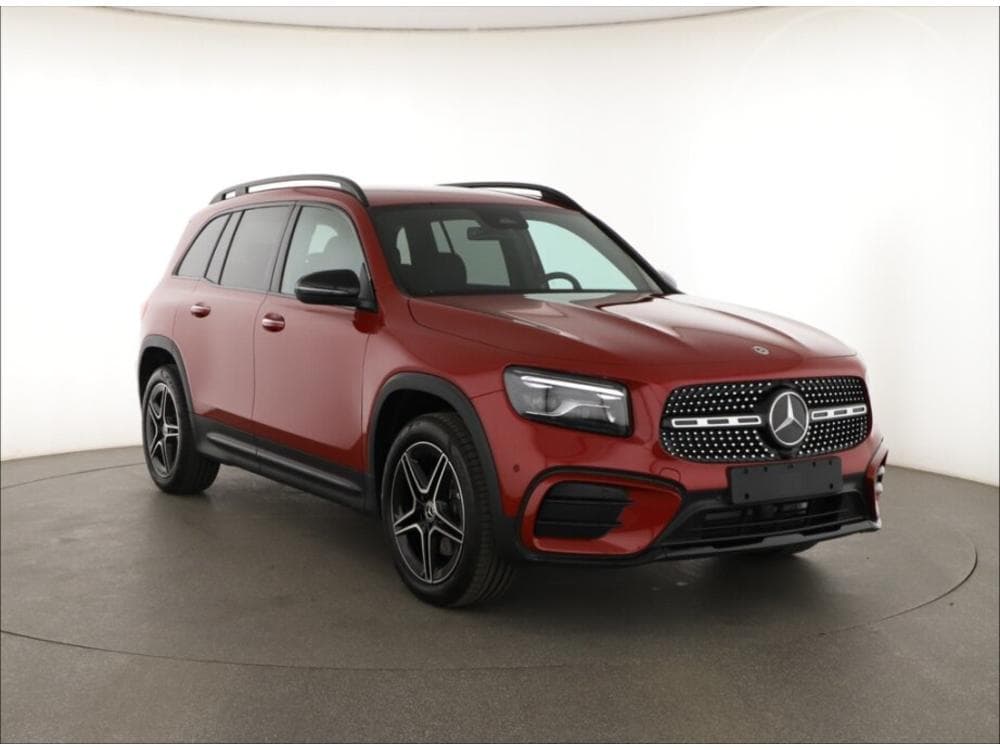 2025 Mercedes-Benz GLB