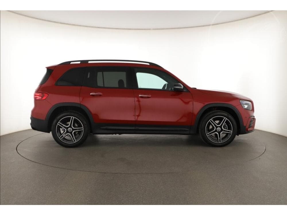 2025 Mercedes-Benz GLB - 16