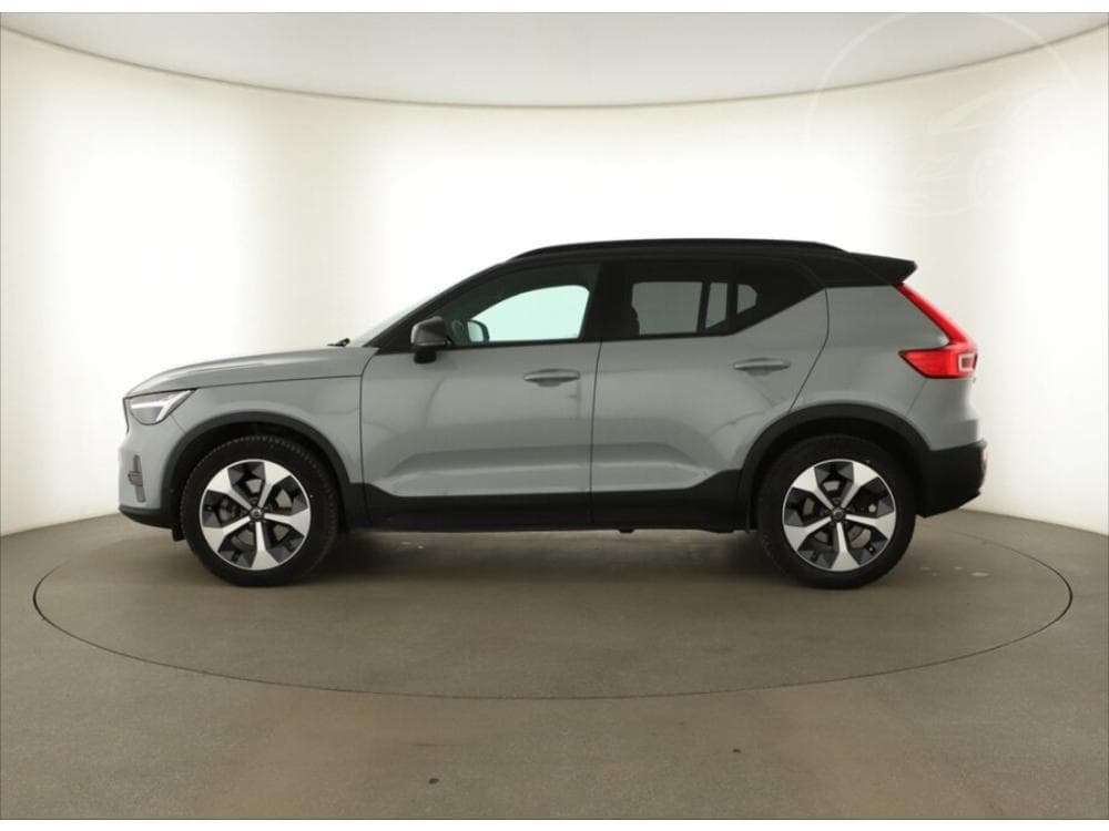 2023 Volvo XC40 - 5