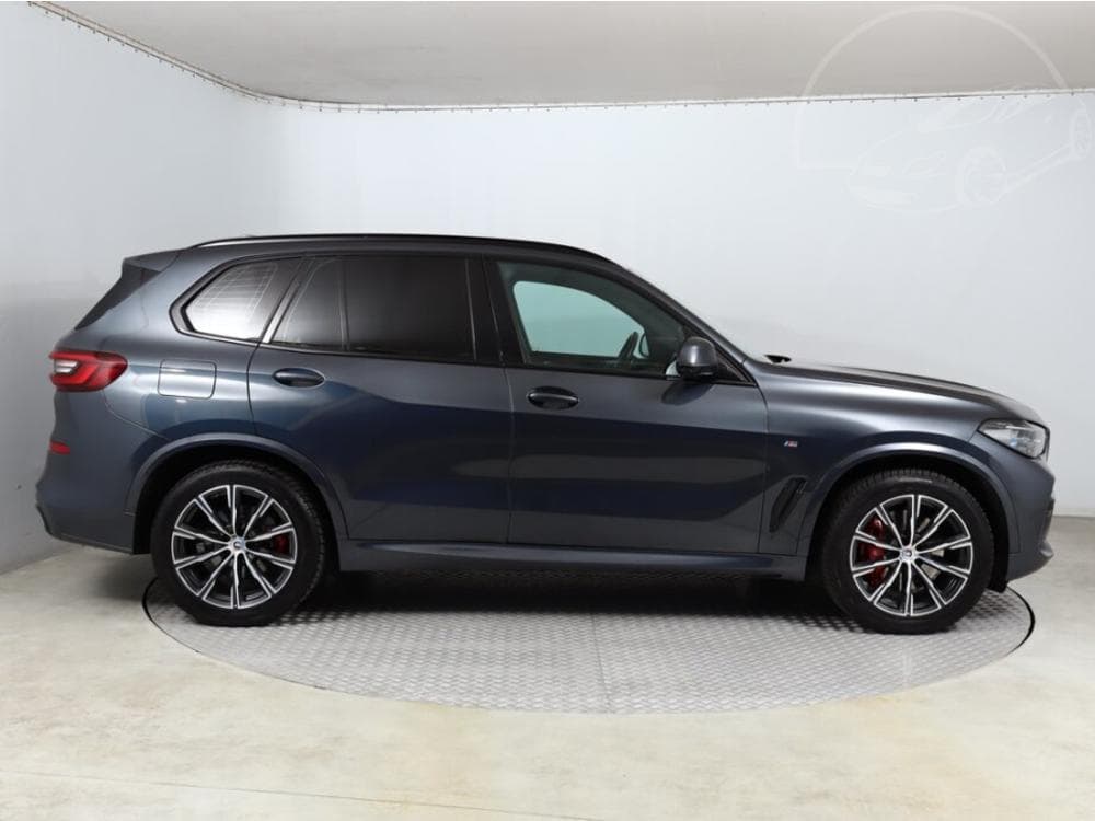 2022 BMW X5 - 11