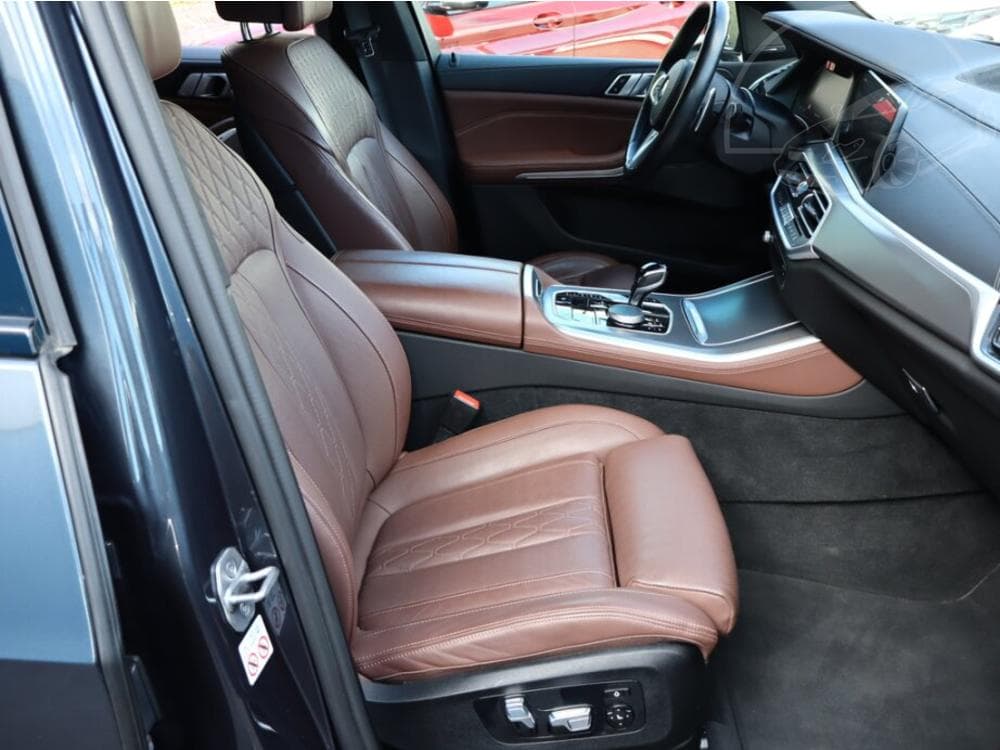 2022 BMW X5 - 13