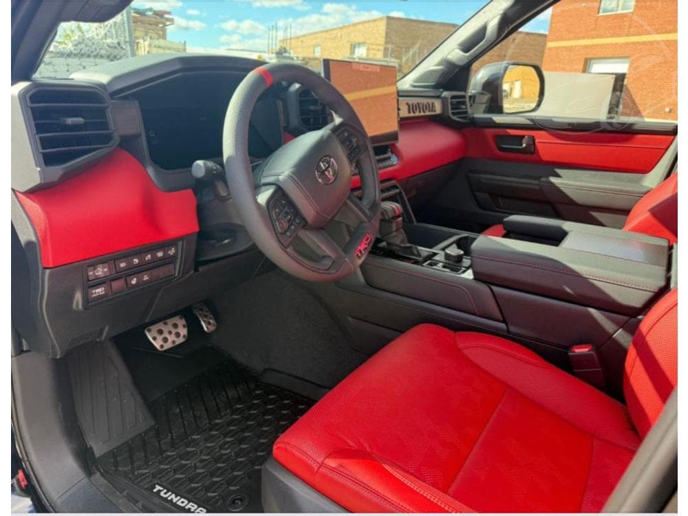 2025 Toyota TUNDRA - 13