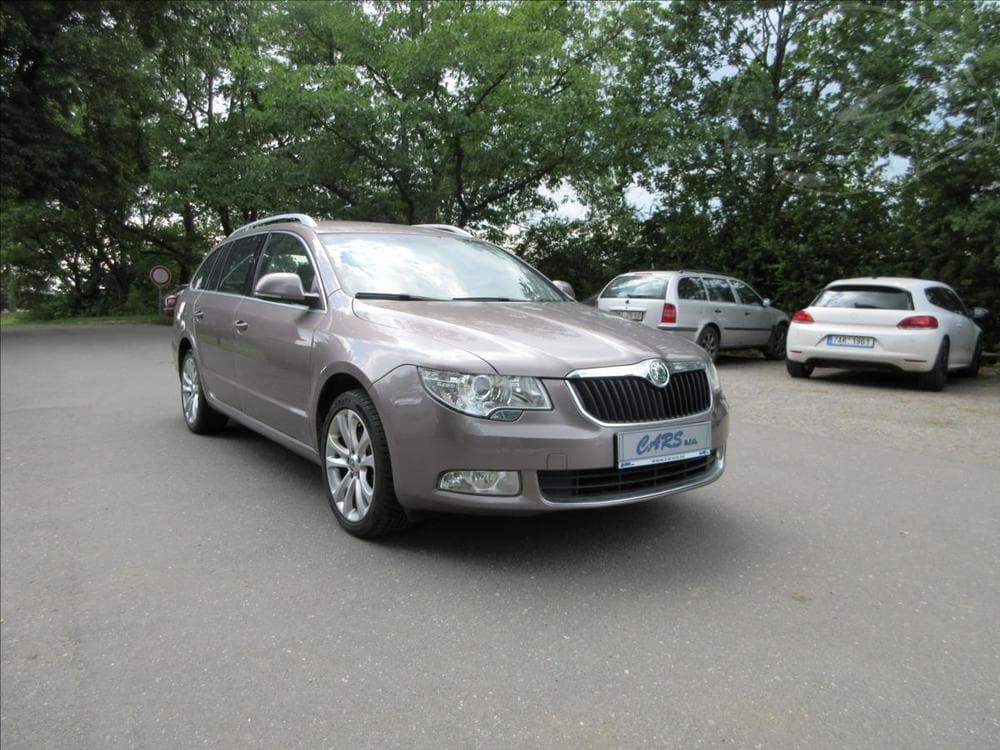 2010 Škoda SUPERB - 4