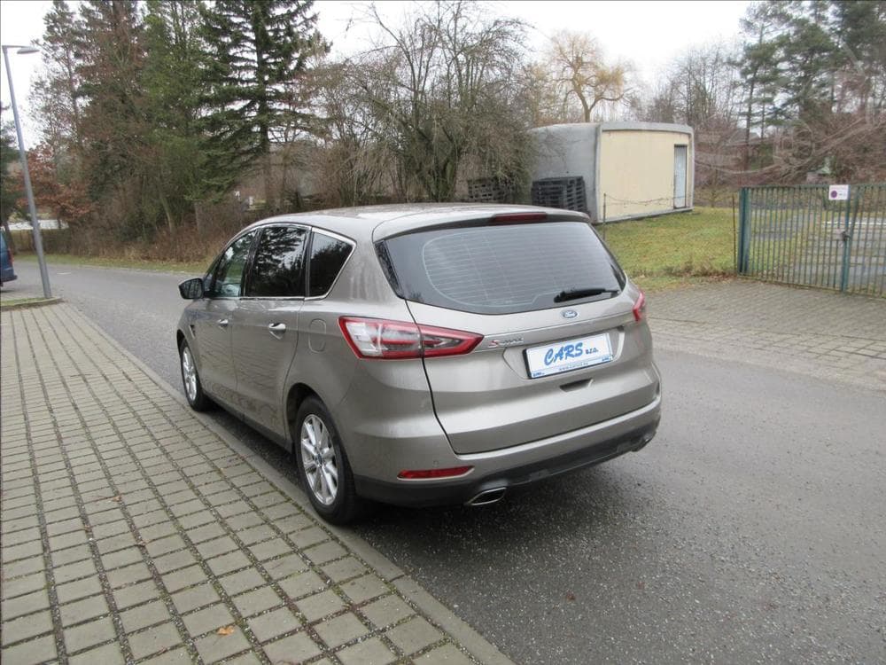 2016 Ford S-Max - 7