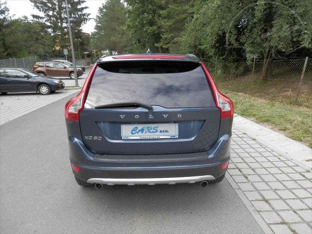 2011 Volvo XC60 - 8