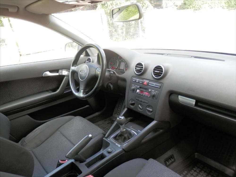 2003 Audi A3 - 13