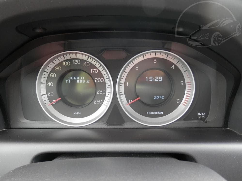 2011 Volvo XC60 - 17