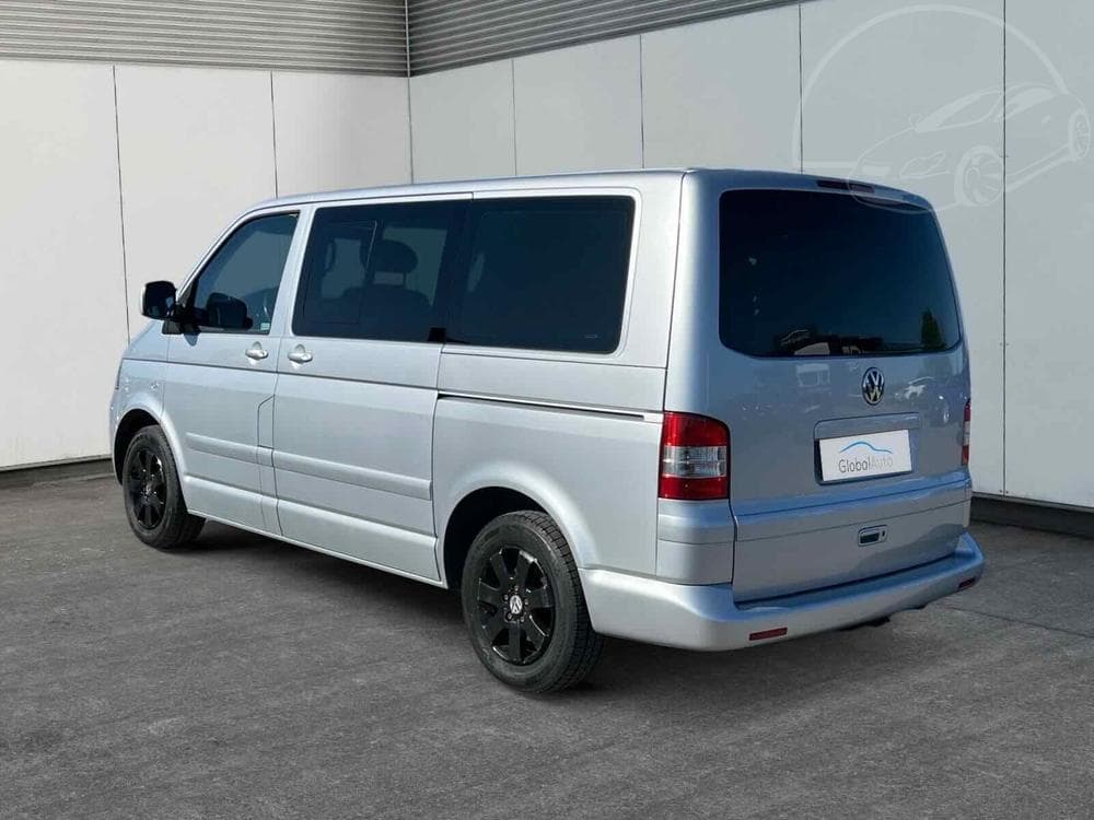 2005 Volkswagen MULTIVAN - 11
