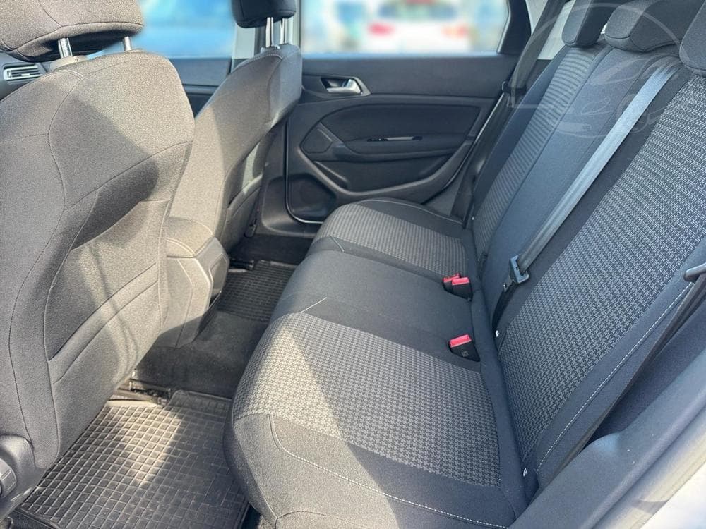 2021 Peugeot 308 - 8