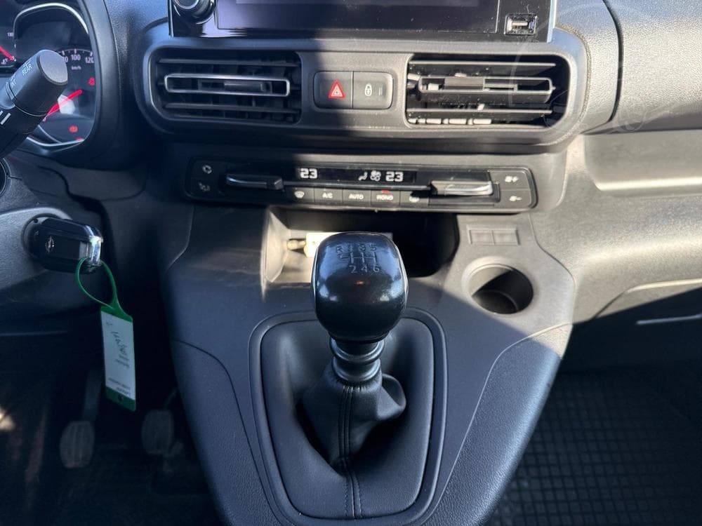 2022 Opel Combo - 10