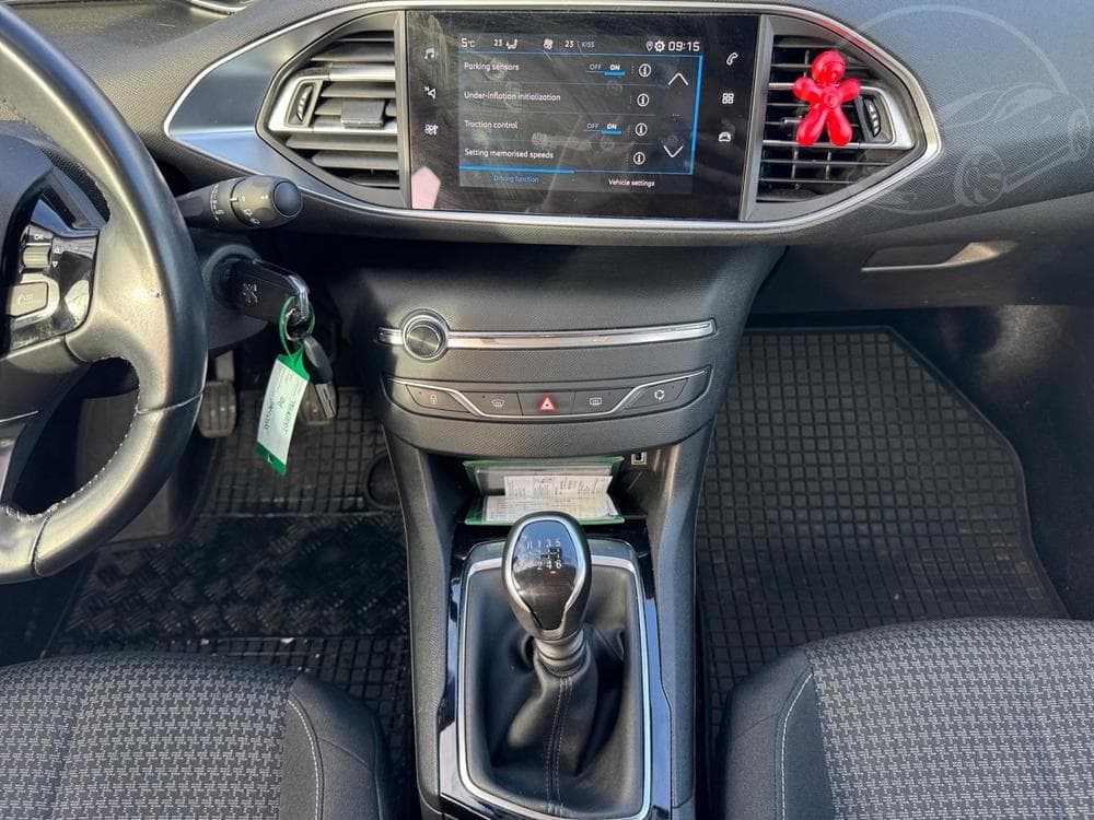 2021 Peugeot 308 - 10