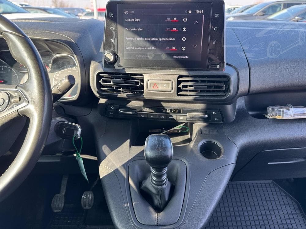 2022 Opel Combo - 10