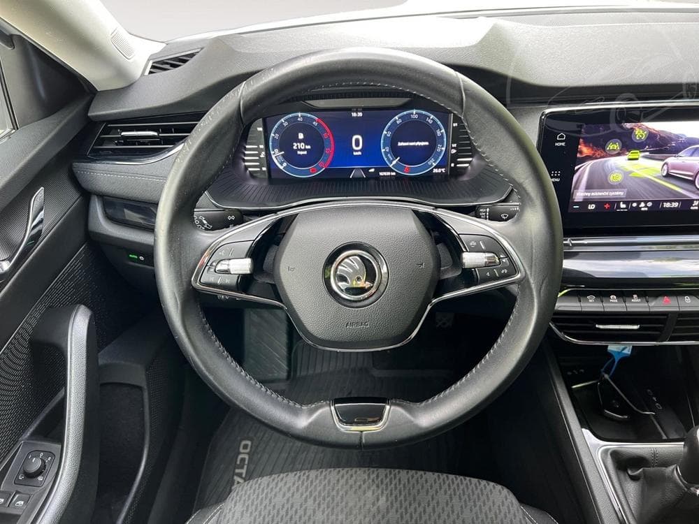 2023 Škoda OCTAVIA - 12