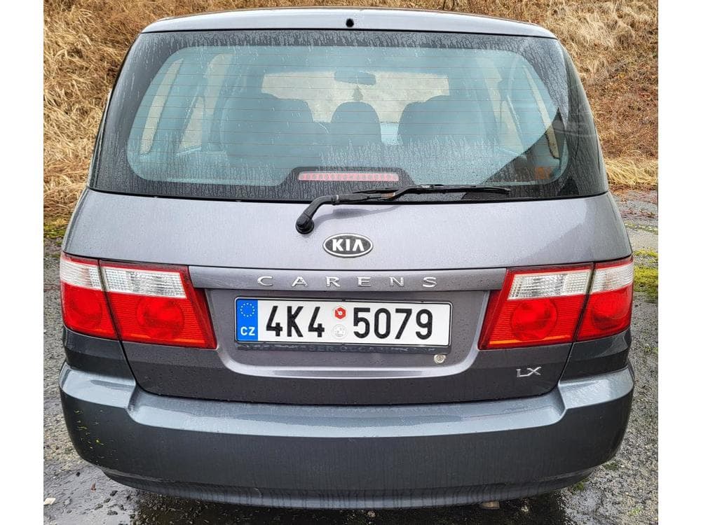 2006 Kia CARENS - 4