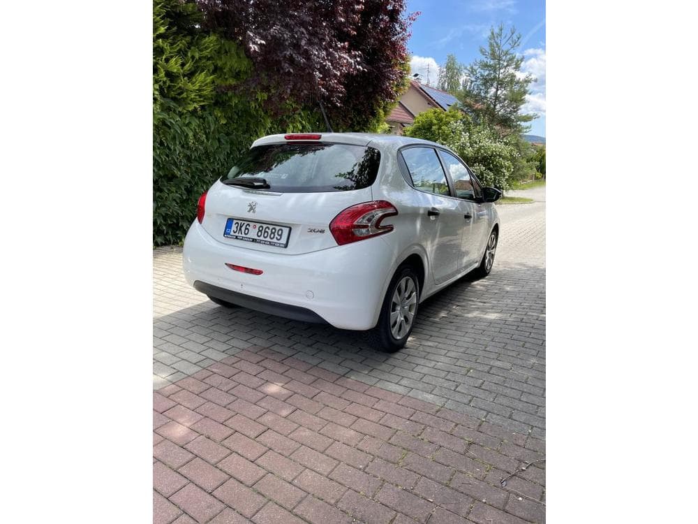 2014 Peugeot 208 - 4