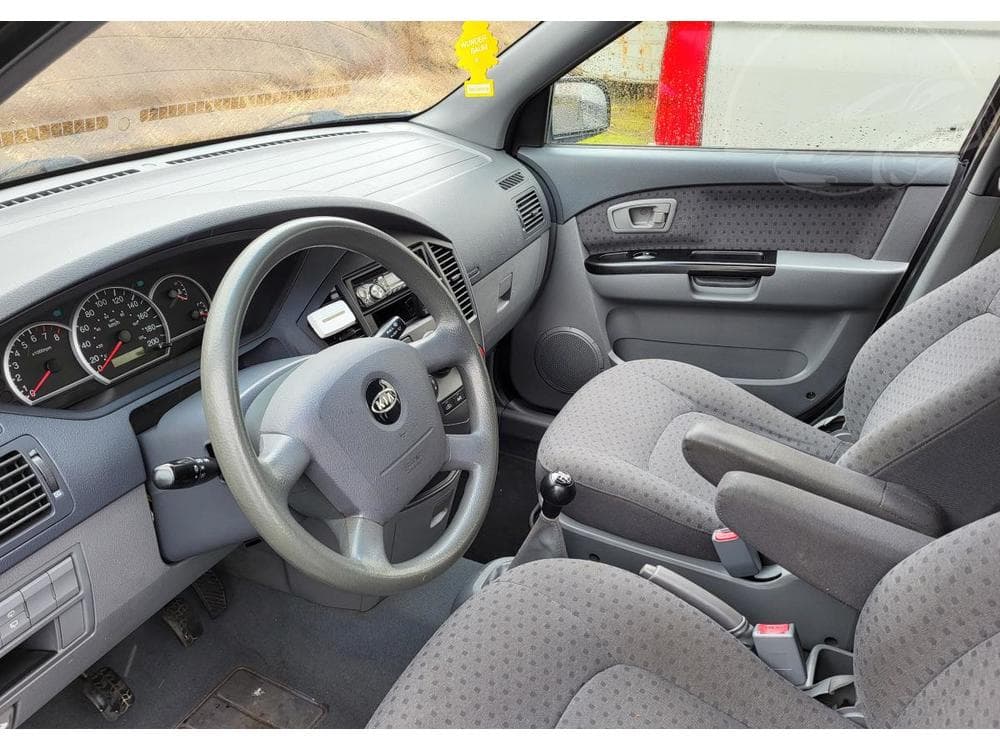 2006 Kia CARENS - 6