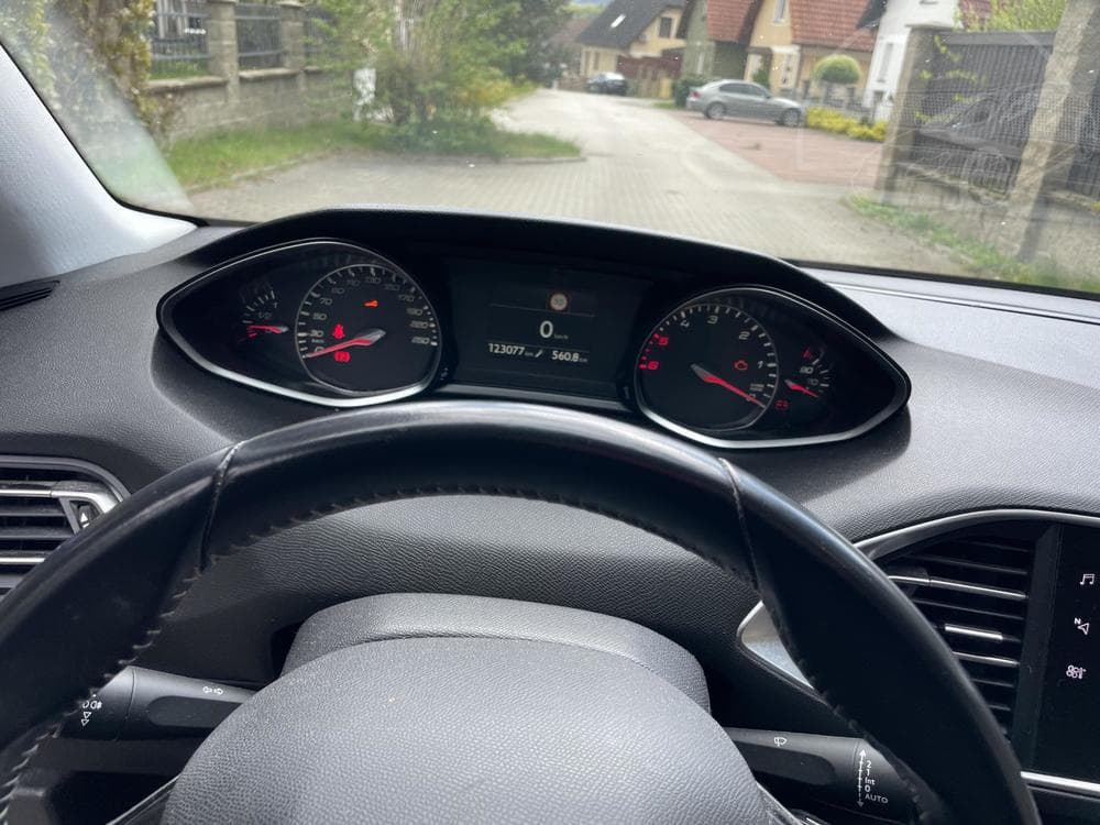 2018 Peugeot 308 - 6