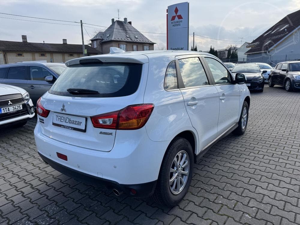 2017 Mitsubishi Asx - 3