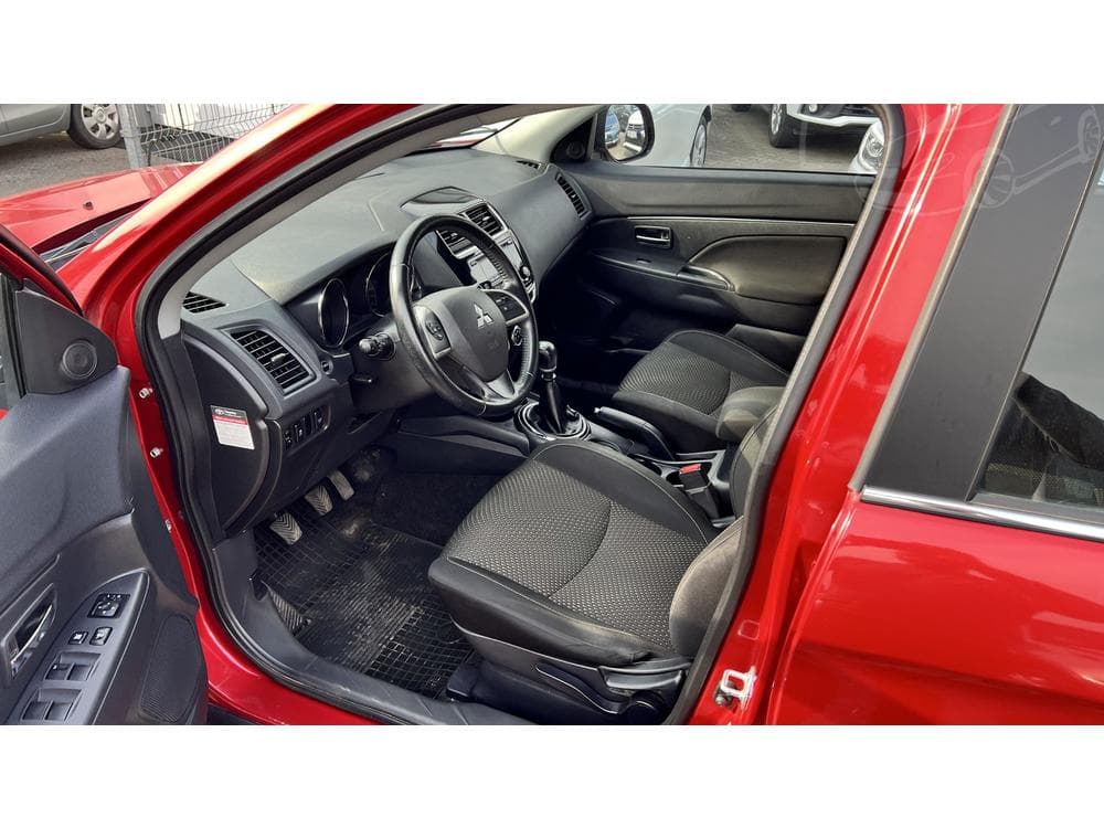 2015 Mitsubishi ASX - 6