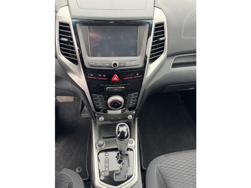 2015 SsangYong Tivoli - 16